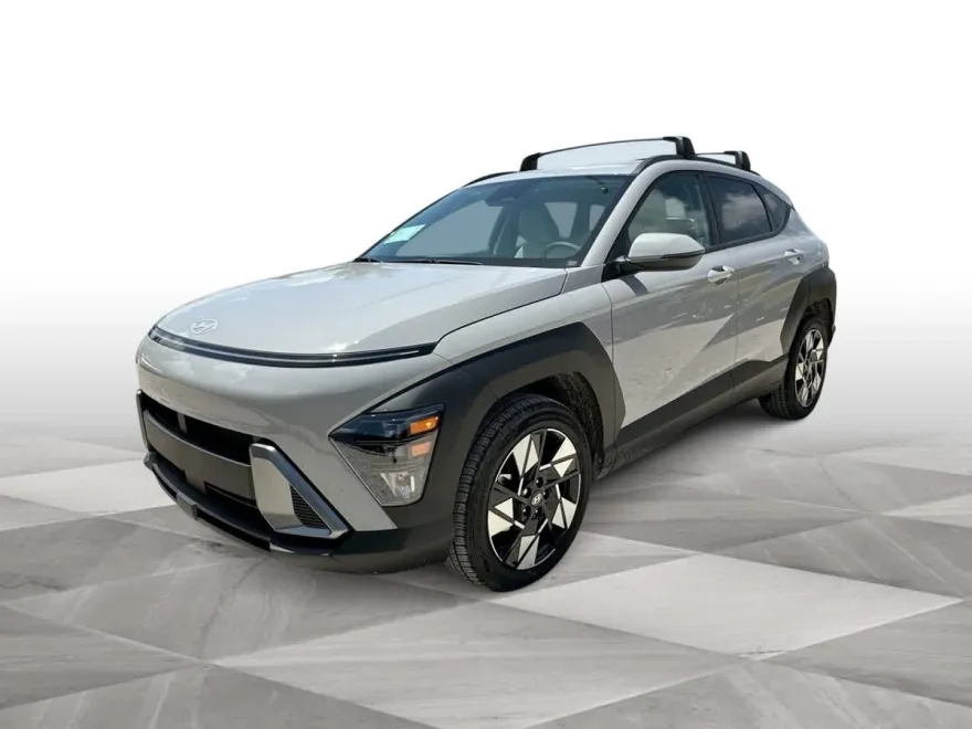 2025 Hyundai Kona SEL photo 1