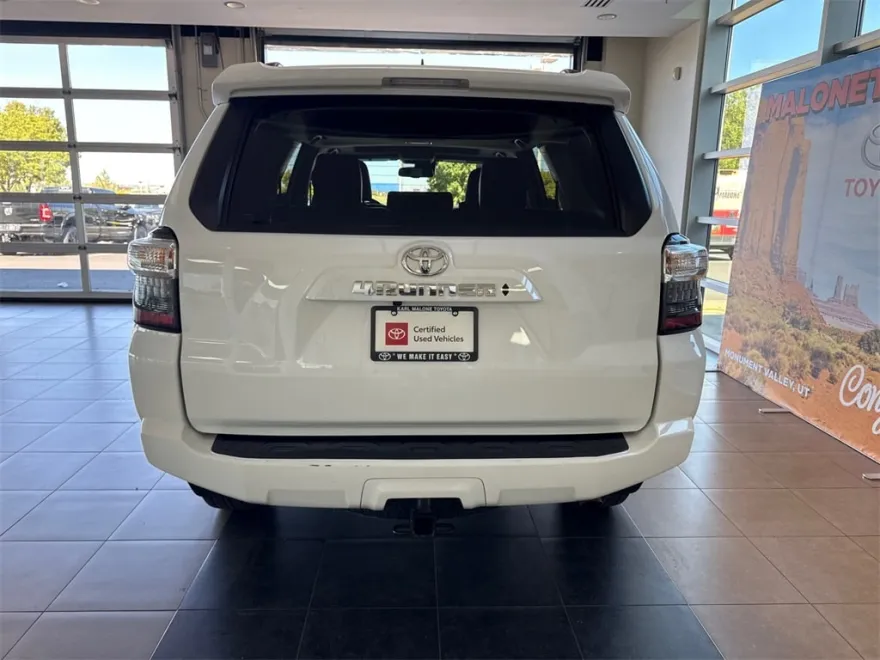 2024 Toyota 4Runner SR5 Premium photo 1