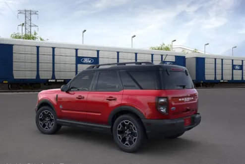 2025 Ford Bronco Sport Outer Banks photo 3