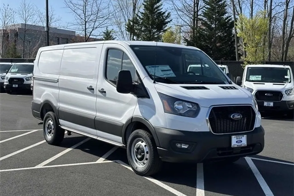 2025 Ford Transit photo 1
