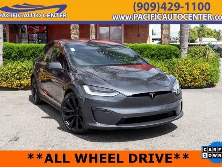 2023 Tesla Model X Standard Range photo 1