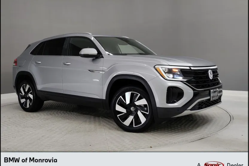 2024 Volkswagen Atlas Cross Sport SE Technology photo 1