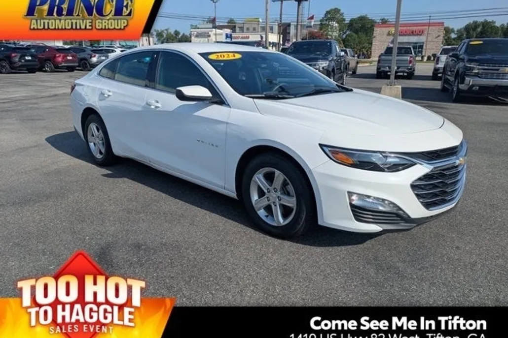 2024 Chevrolet Malibu 1LT photo 1
