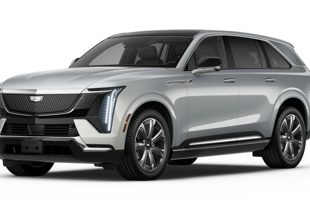 2025 Cadillac Escalade IQ Luxury photo 1