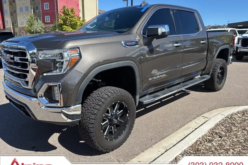 2019 Gmc Sierra 1500 SLT photo 1