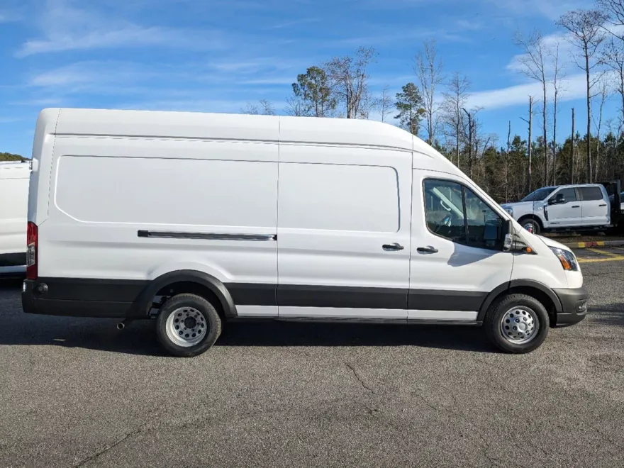 2024 Ford Transit photo 1