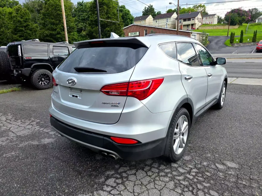 2016 Hyundai Santa Fe Sport 2.0T photo 1