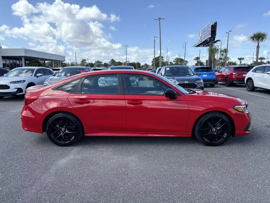 2024 Honda Civic Sport photo 1