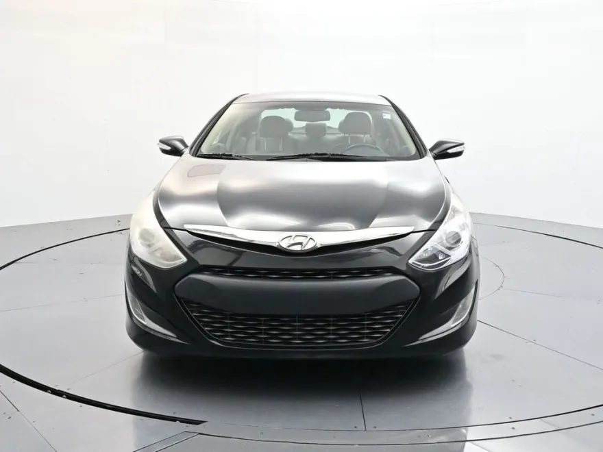 2013 Hyundai Sonata Hybrid Limited photo 1