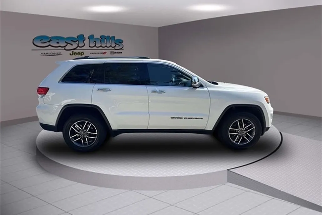 2019 Jeep Grand Cherokee Limited photo 1