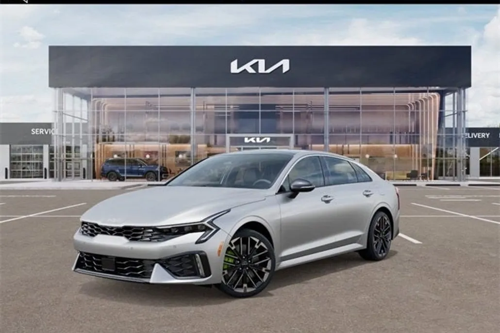 2026 Kia K5 GT photo 1