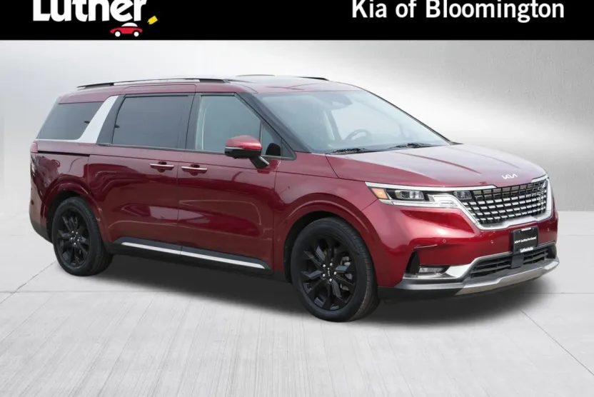 2023 Kia Carnival SX Prestige photo 1