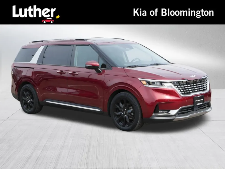 2023 Kia Carnival SX Prestige photo 1