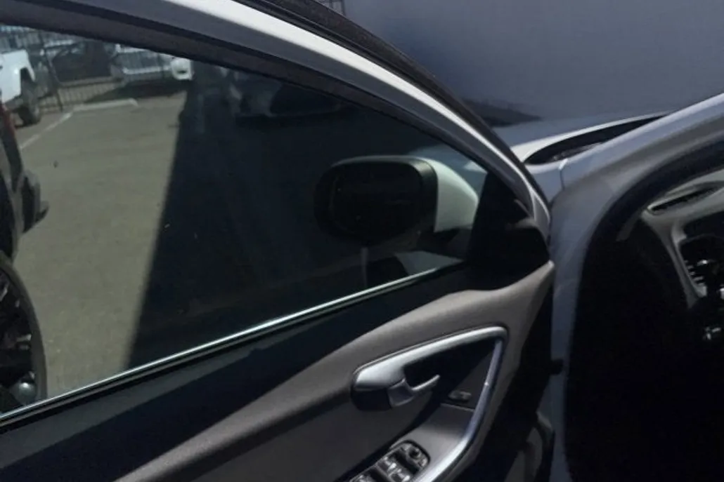 2018 Volvo S60 Inscription photo 1