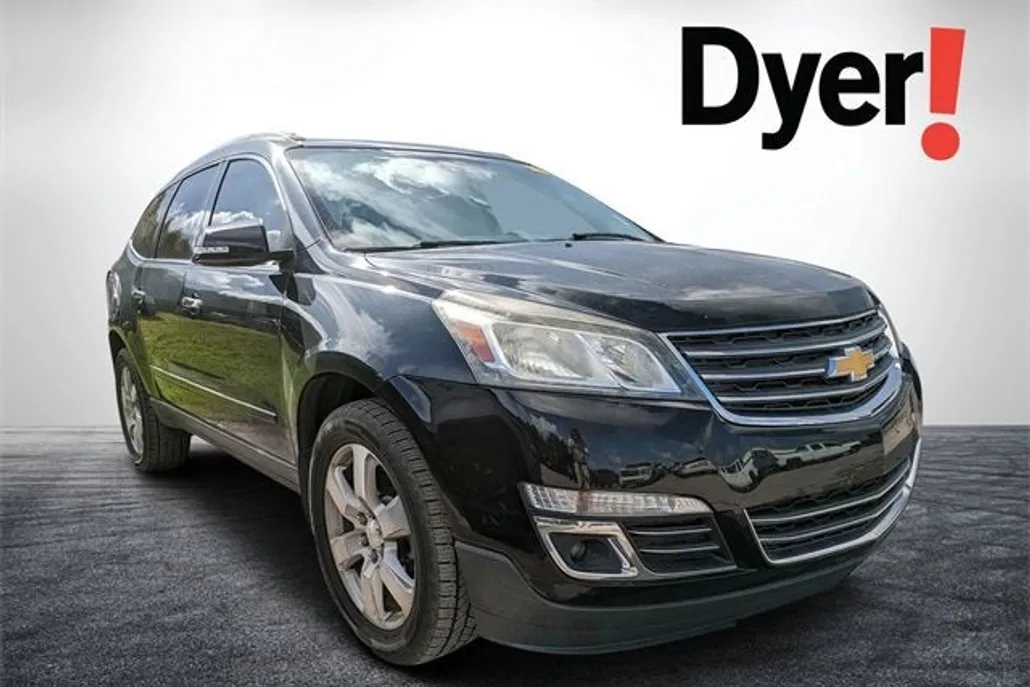 2017 Chevrolet Traverse Premier photo 1