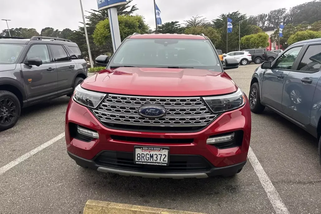 2020 Ford Explorer Limited photo 1
