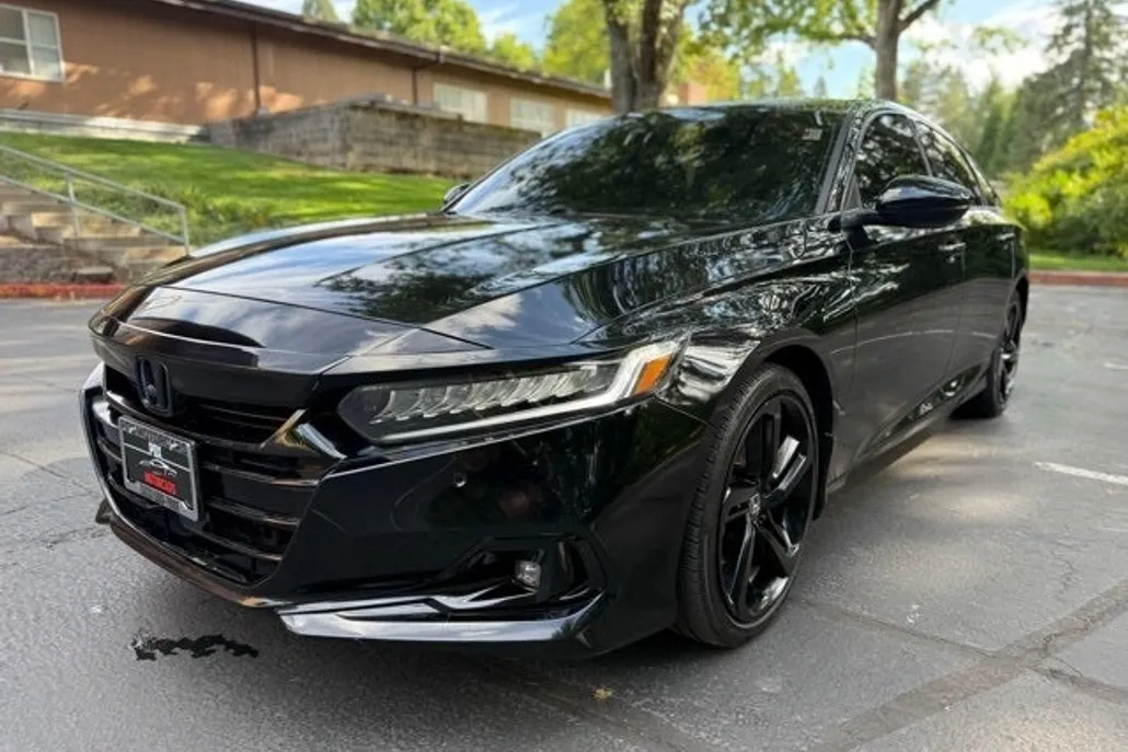 2021 Honda Accord Hybrid EX-L photo 1