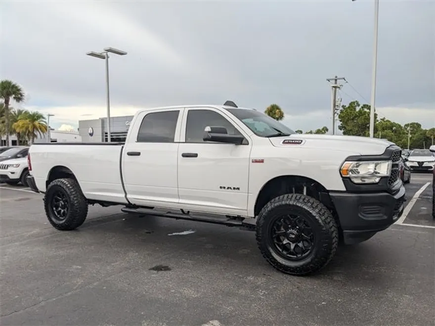 2022 Ram 2500 Tradesman photo 1
