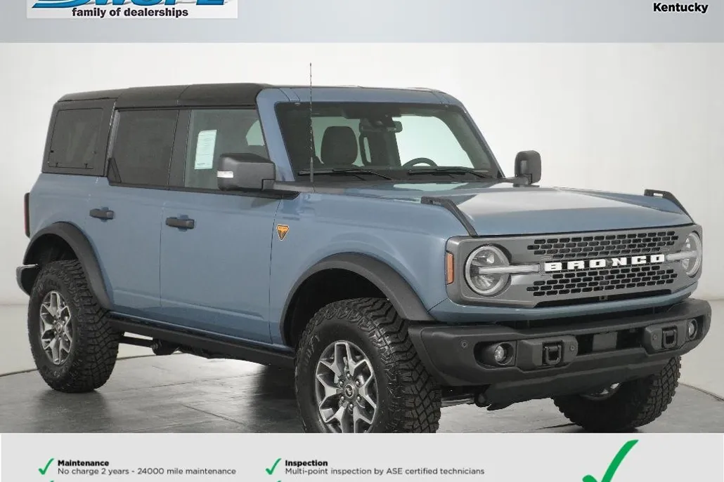2025 Ford Bronco Badlands photo 1