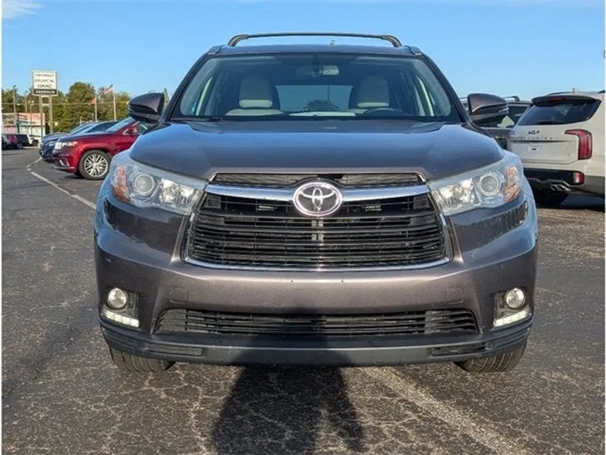 2015 Toyota Highlander Limited photo 1