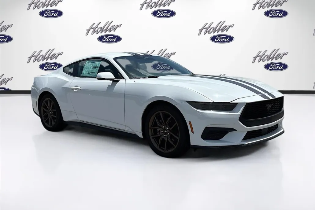 2025 Ford Mustang EcoBoost Premium photo 1