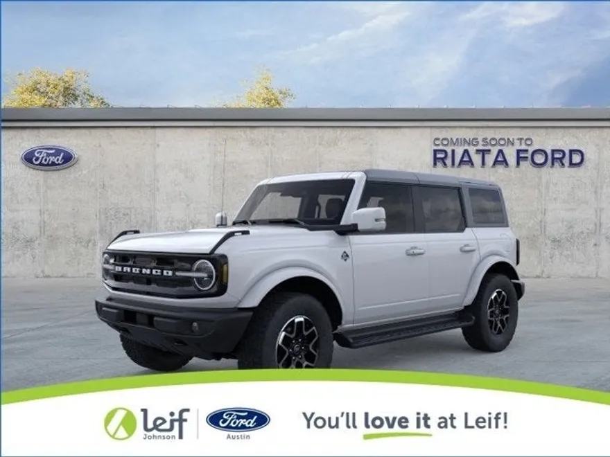 2025 Ford Bronco Outer Banks photo 1