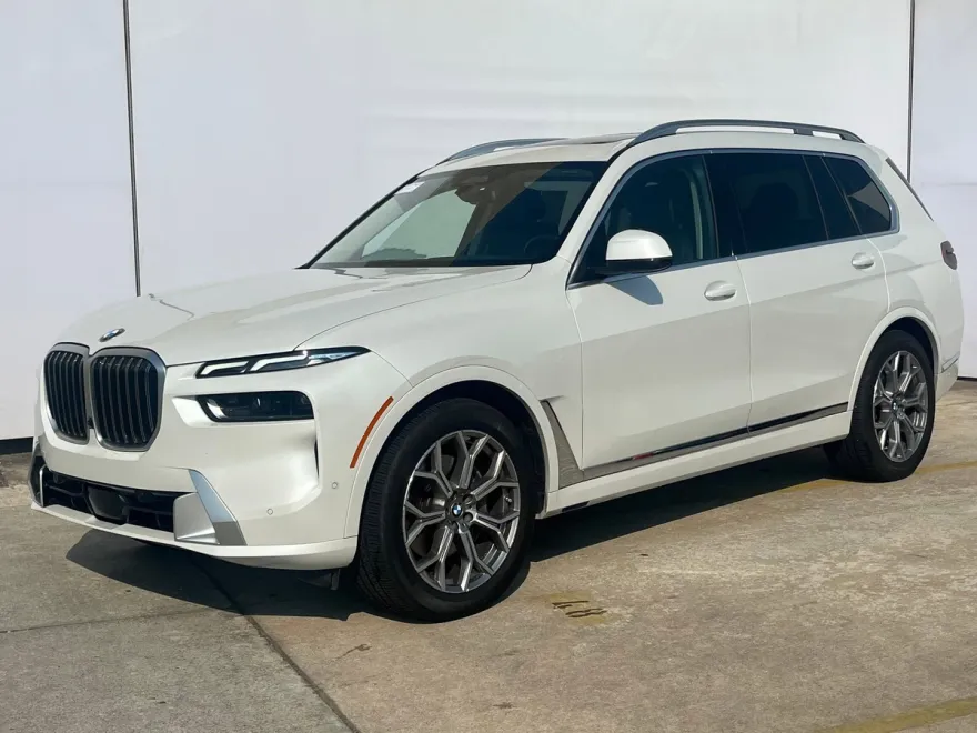 2023 Bmw X7 xDrive40i photo 1