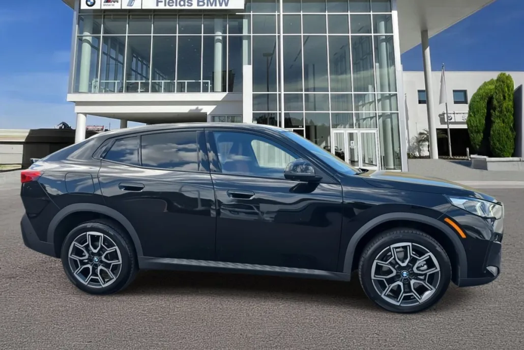 2025 Bmw X2 xDrive28i photo 1