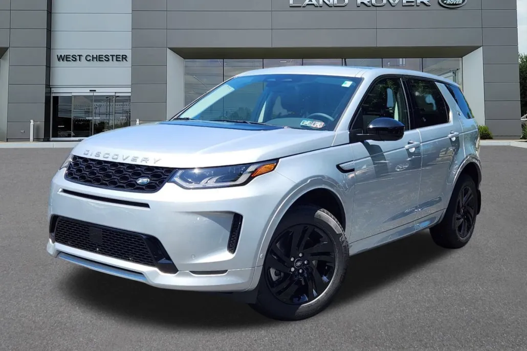 2024 Land Rover Discovery Sport S photo 1