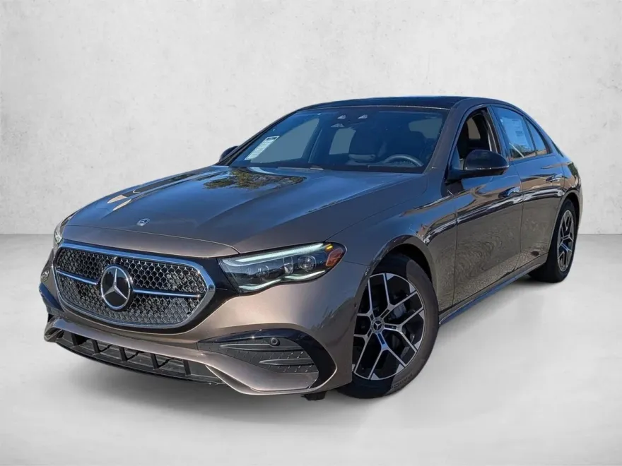 2025 Mercedes Benz E 450 4MATIC photo 1