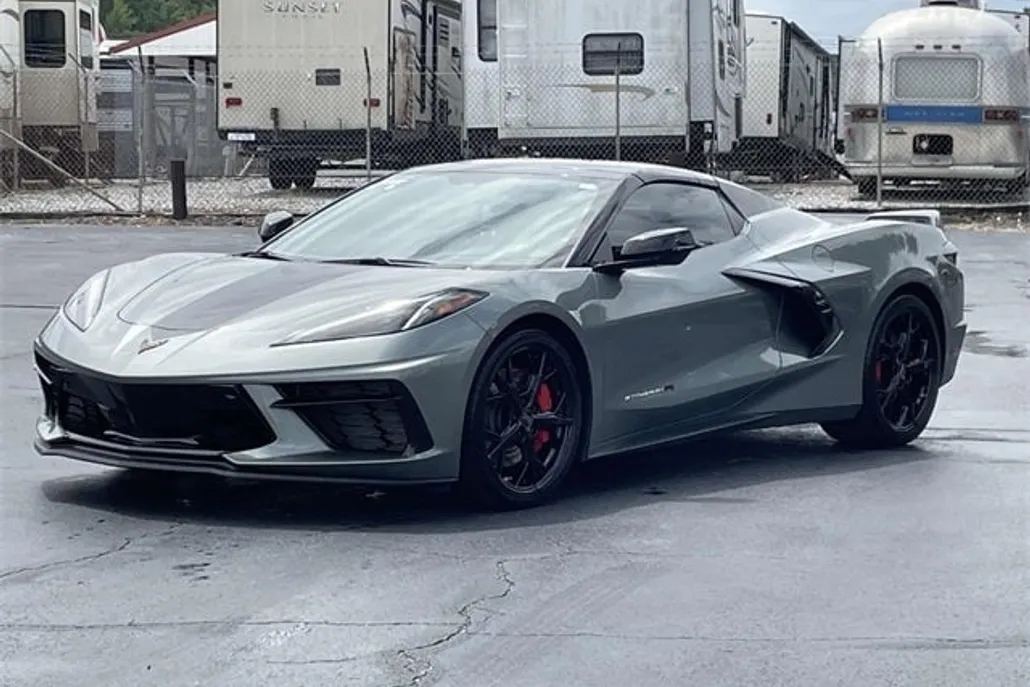 2022 Chevrolet Corvette Stingray 2LT photo 1