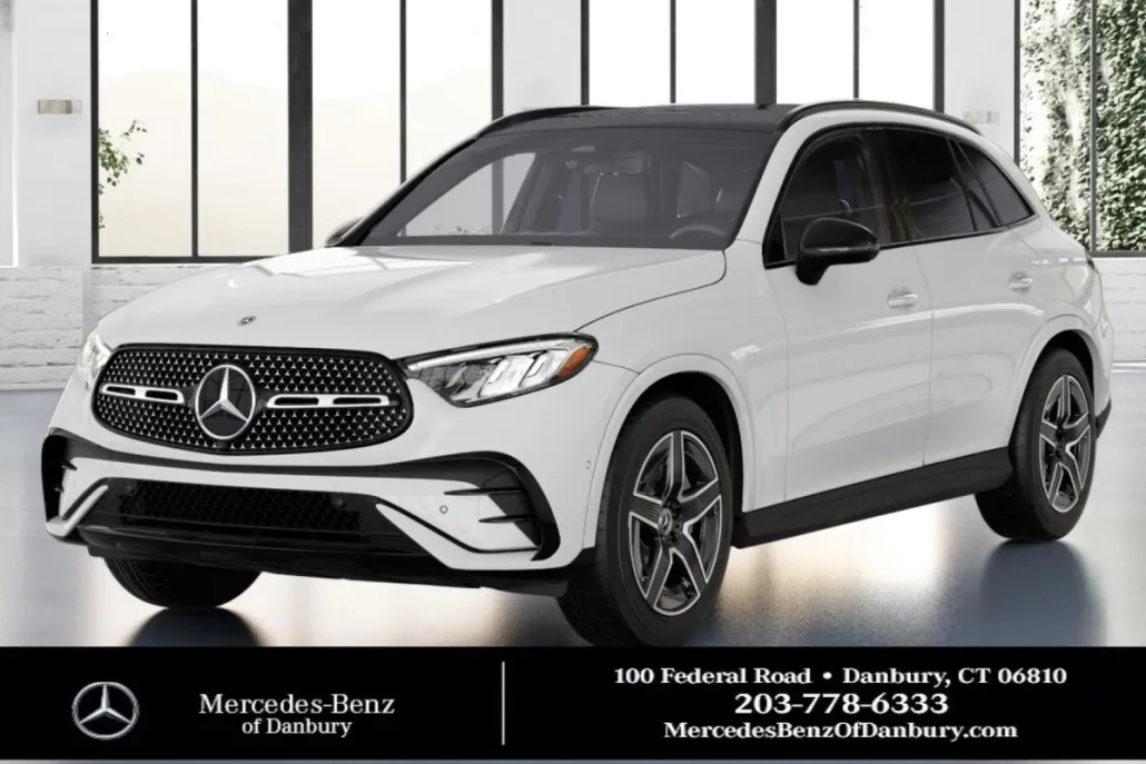 2026 Mercedes Benz GLC 300 4MATIC photo 1