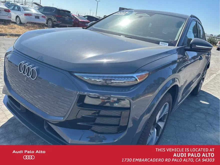 2025 Audi Q6 E-tron Premium Plus photo 1