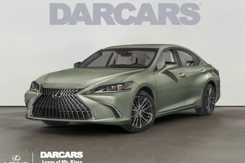 2025 Lexus ES 300h photo 1