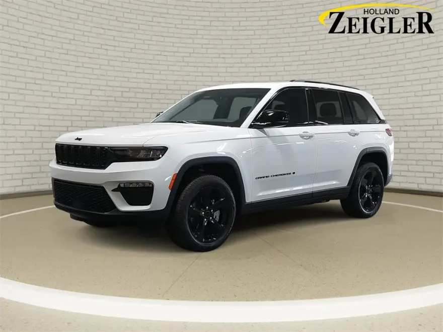 2024 Jeep Grand Cherokee Limited photo 1