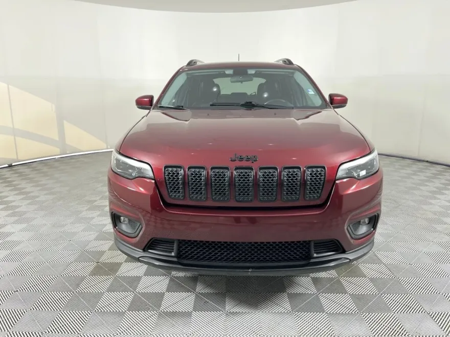 2019 Jeep Cherokee Altitude photo 1