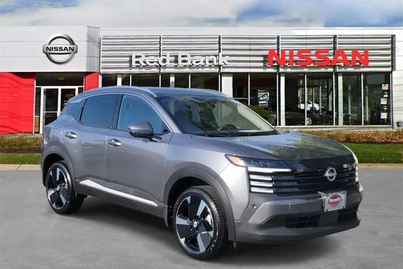 2025 Nissan Kicks SR photo 1