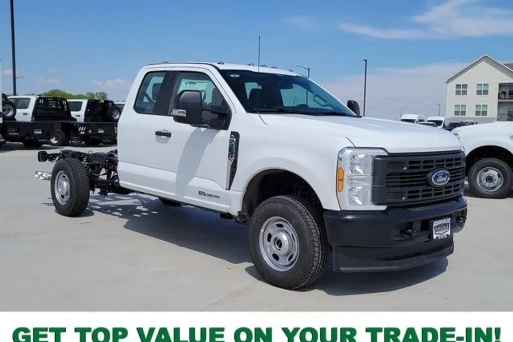 2025 Ford F-250 photo 1
