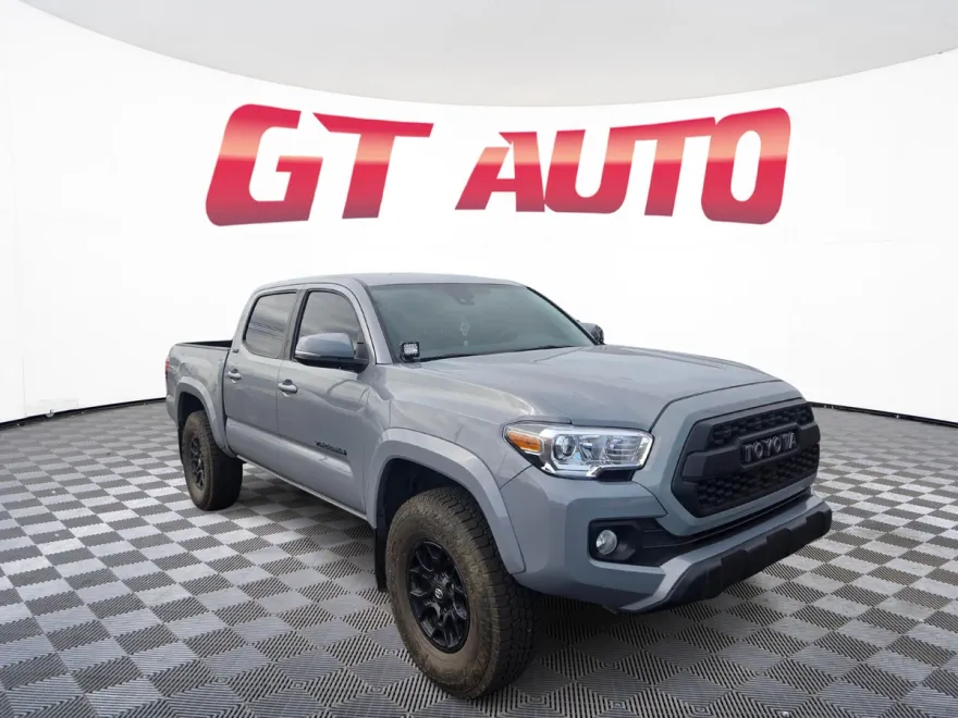 2021 Toyota Tacoma SR5 V6 photo 1