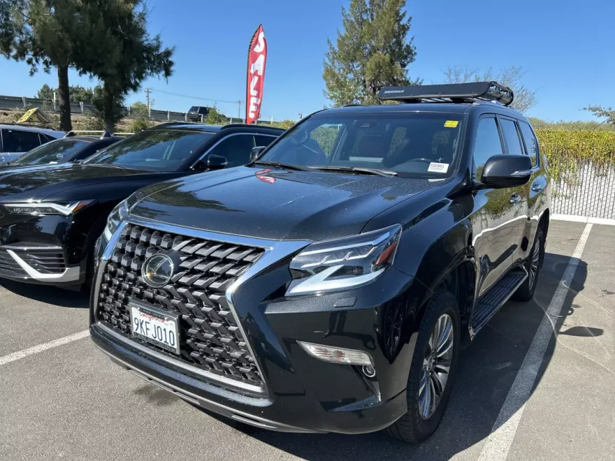 2023 Lexus GX 460 Luxury photo 1