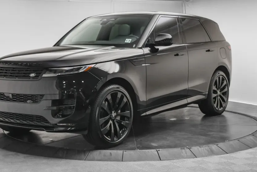 2025 Land Rover Range Rover Sport SE photo 1