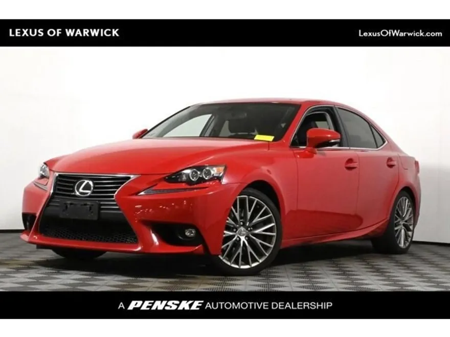 2016 Lexus IS 300 photo 1