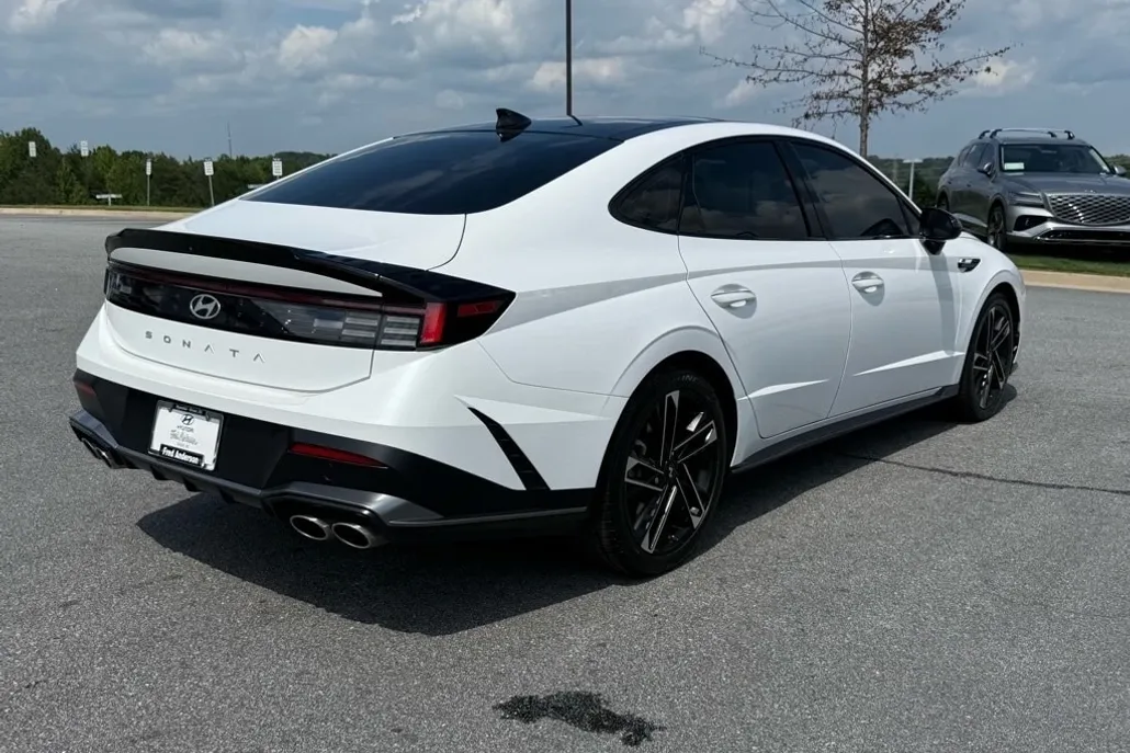 2025 Hyundai Sonata N Line photo 1