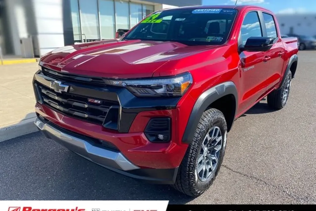 2024 Chevrolet Colorado Z71 photo 1