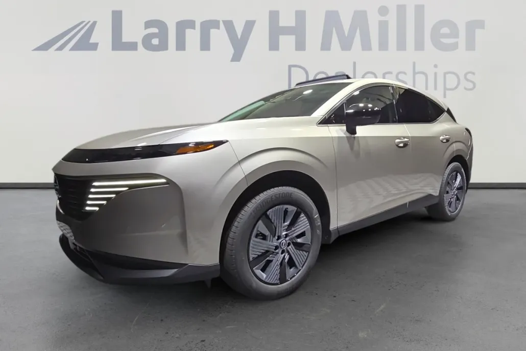 2025 Nissan Murano SL photo 1