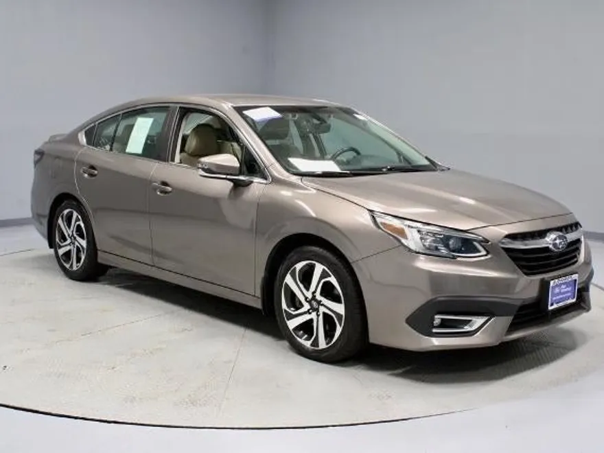2022 Subaru Legacy Limited photo 1