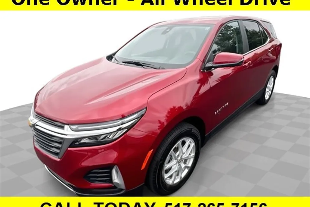 2023 Chevrolet Equinox LT photo 1