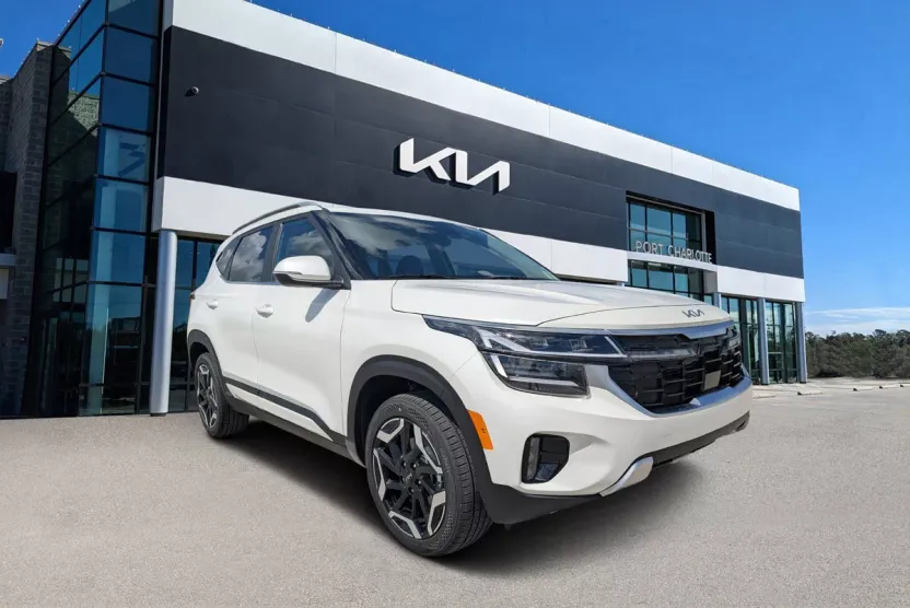 2026 Kia Seltos SX photo 1