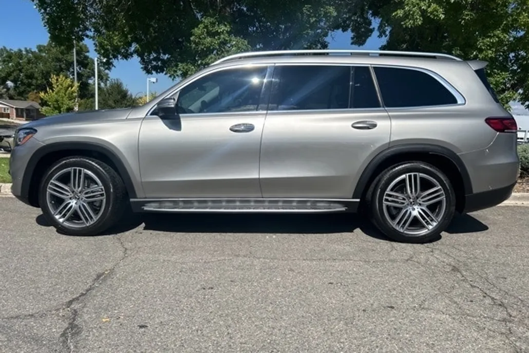2020 Mercedes Benz GLS 450 4MATIC photo 1