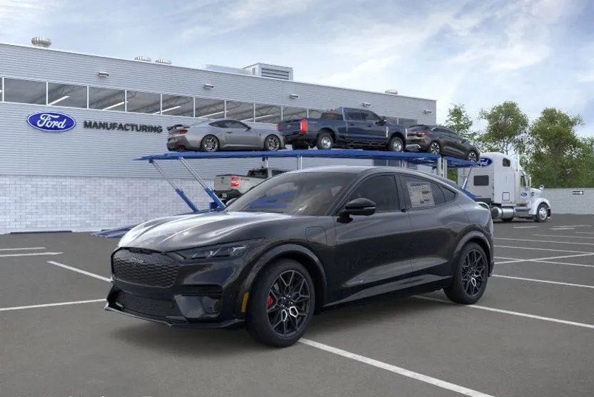 2025 Ford Mustang Mach-E GT photo 1